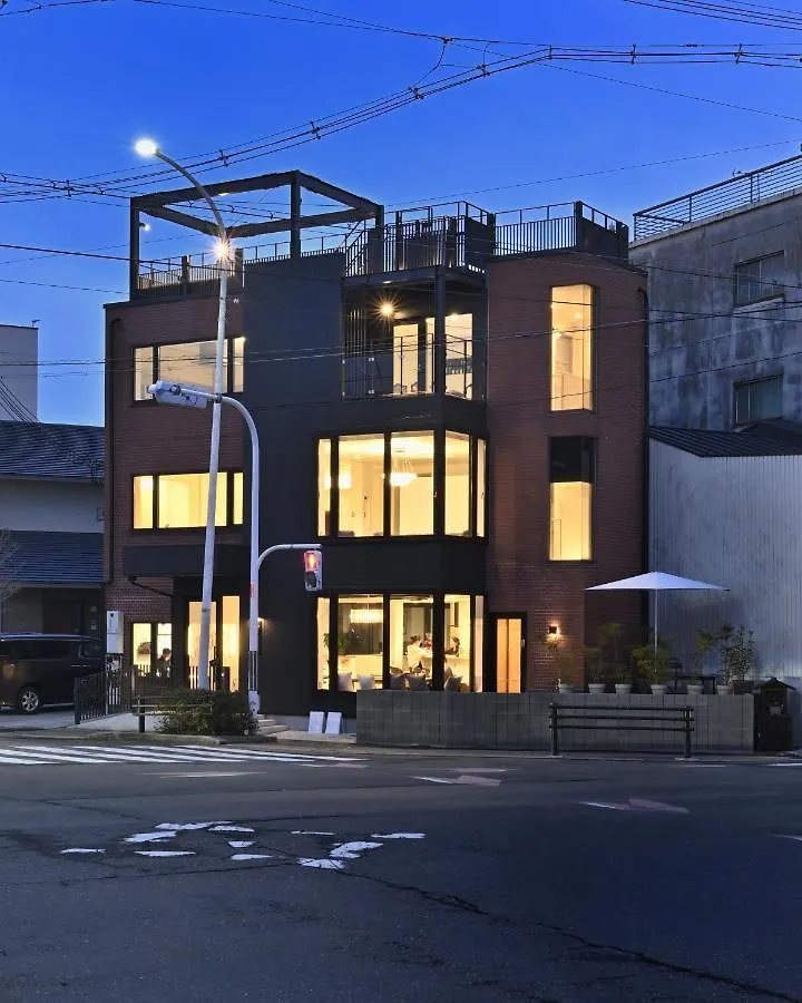 Mont-モン-Kamogawa Stay And Hotel Kyoto Japan